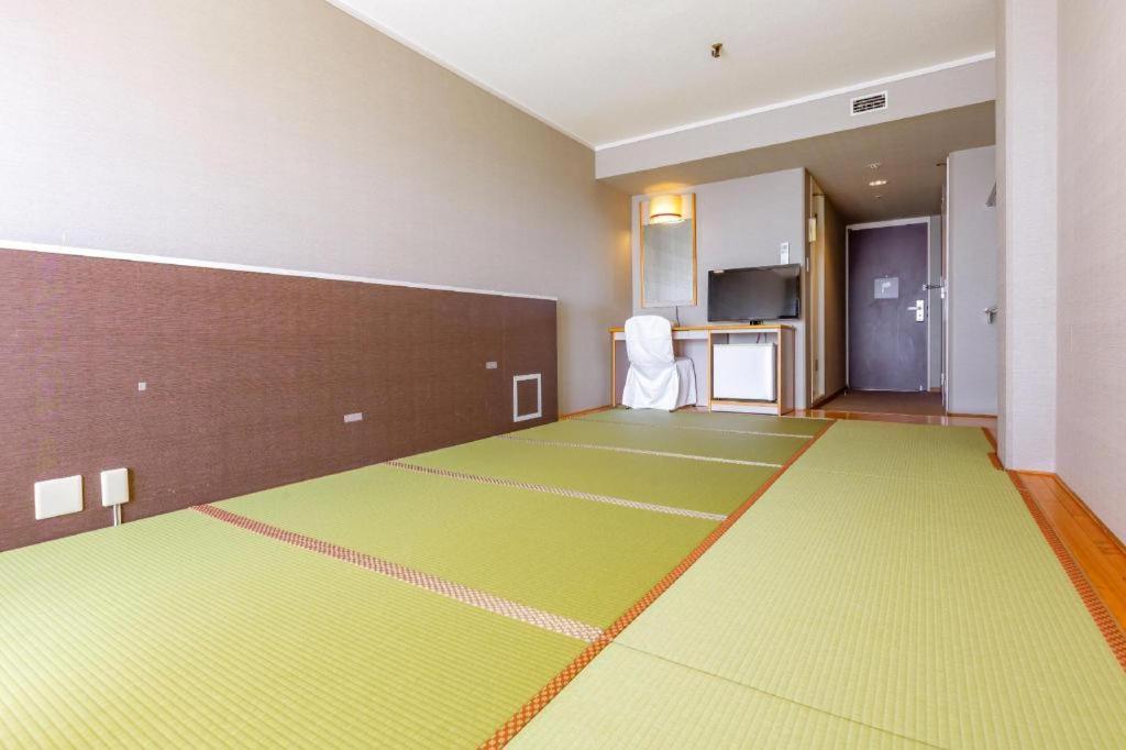 Ooedo Onsen Monogatari Minoh Kanko Hotel Exterior photo